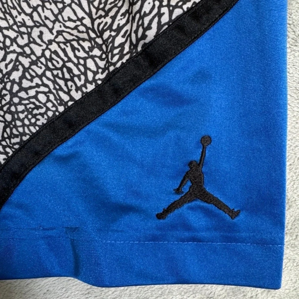 Jordan Elephant Print Basketball Shorts Mens XL Grey Blue Jumpman Athletic